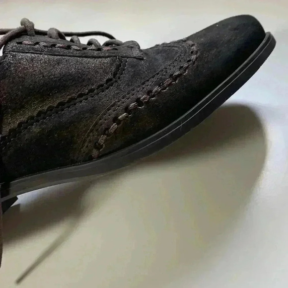 Earthies Lisbon Rock suede Oxford wingtip walking shoe w bronze metallic wash - Picture 8 of 16